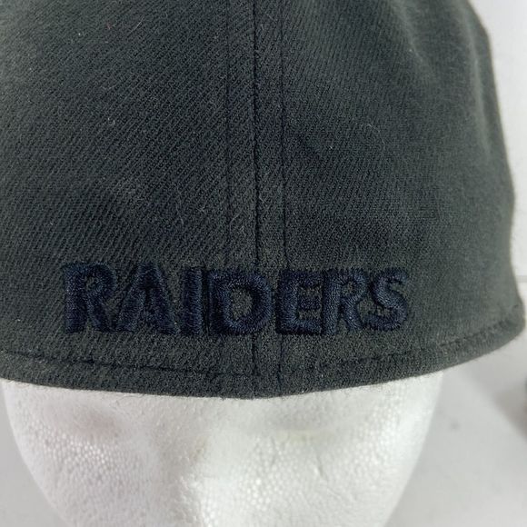 NEW ERA NFL Oakland Raiders 39THIRTY Training Camp 2017 Stretch Flex Fit Hat Cap - Picture 4 of 7